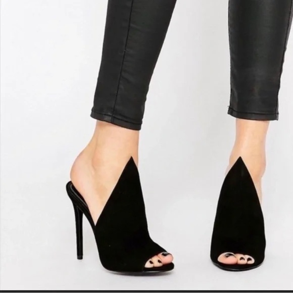 KENDALL + KYLIE Women's ESSIE Mule